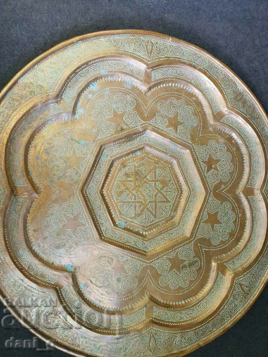 Auction  Copper Ottoman sofa, hand-engraved richly decorated