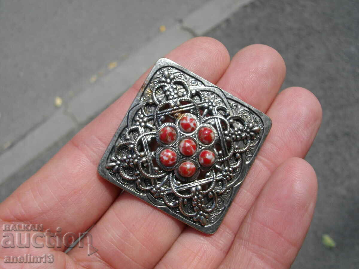 Аукцион СТАРА БРОШКА Аукцион СТАРА БРОШКА