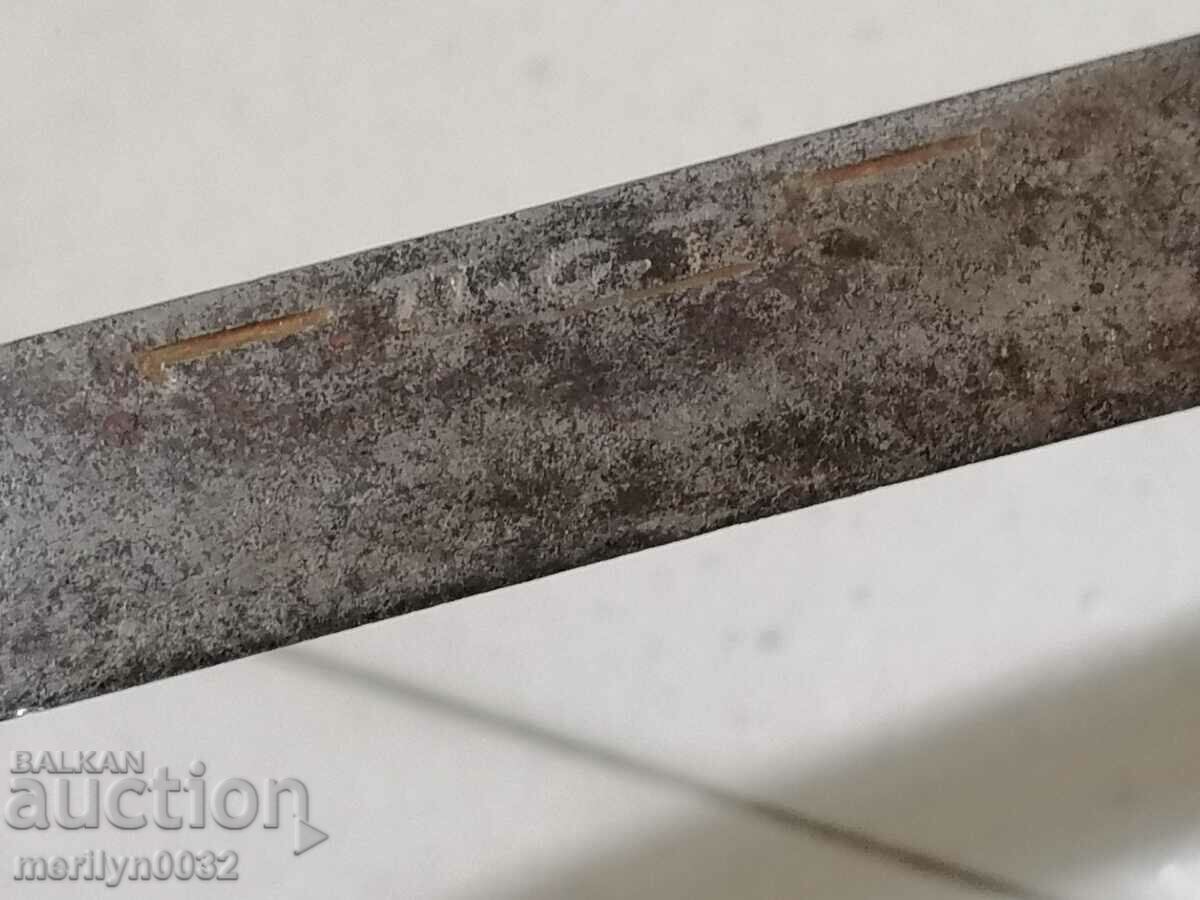 Auction Antique renaissance knife with kanya akulak dagger Auction Antique renaissance knife with kanya akulak dagger