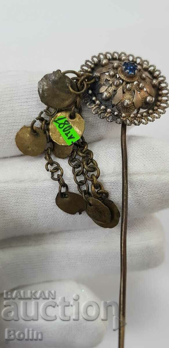 Delivery of Rare Renaissance pin, brooch, pin - 19th century