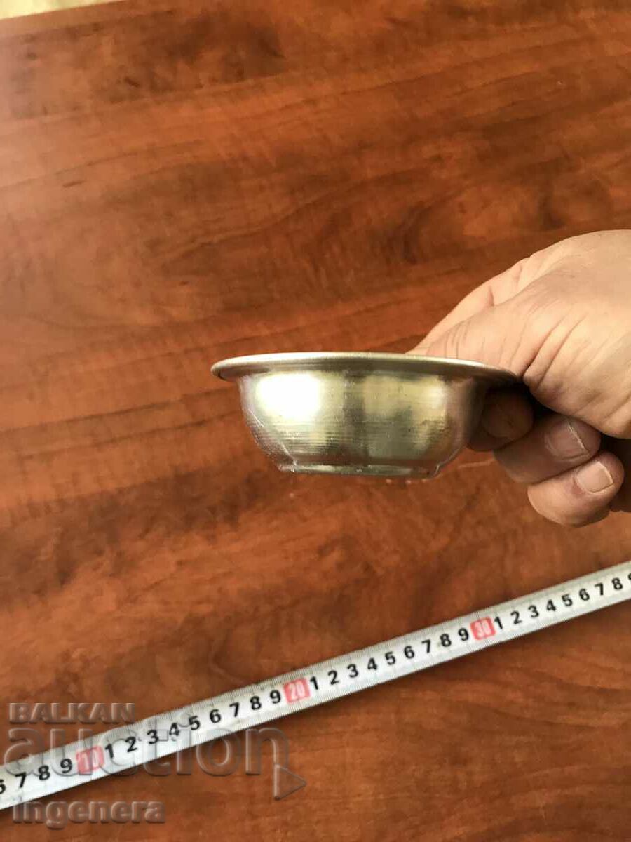 Auction BASIN BASIN BARBER BASIN METAL ALUMINUM Auction BASIN BASIN BARBER BASIN METAL ALUMINUM