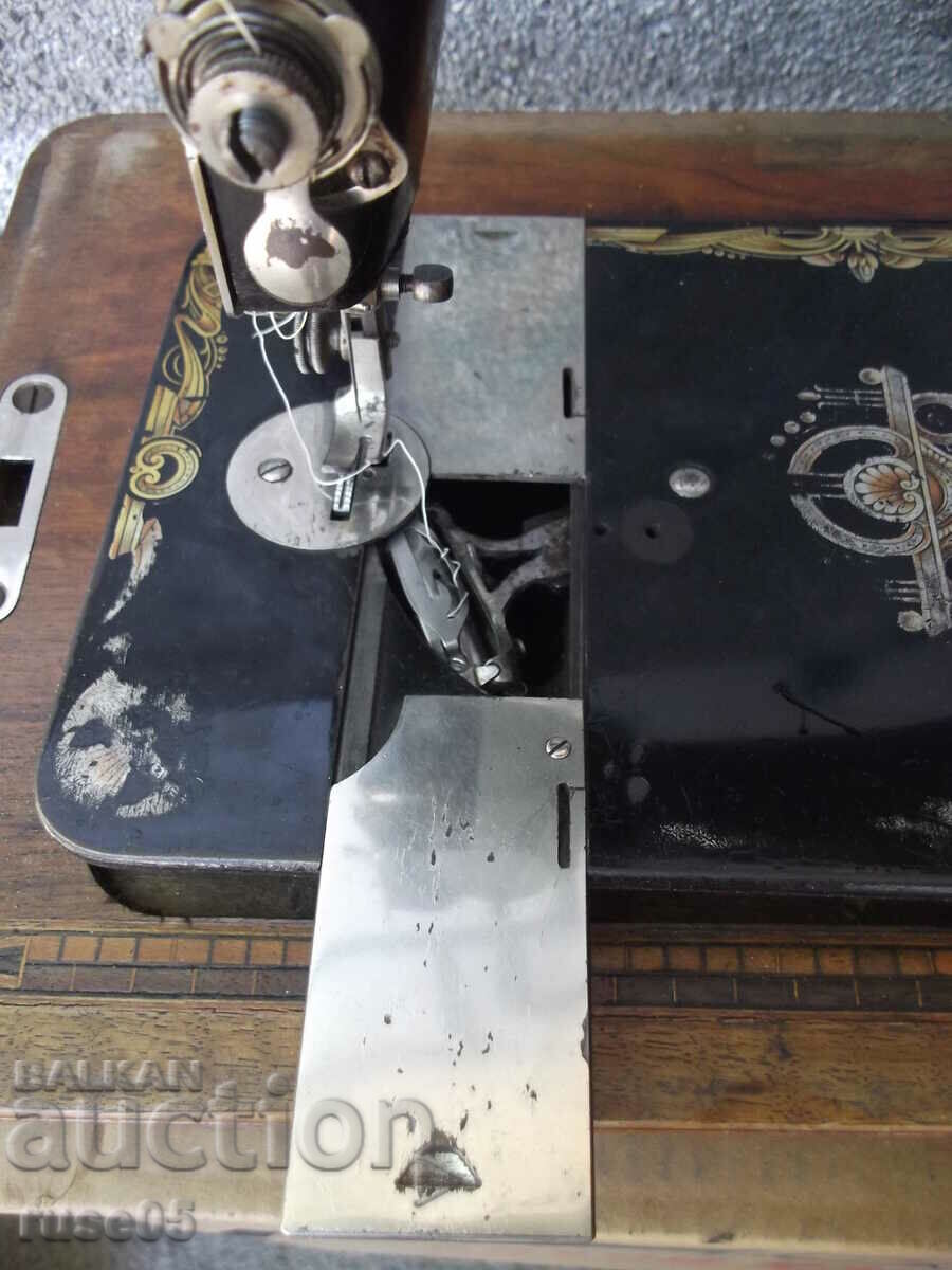 Sewing machine "Britannia" manual old working - 6 Sewing machine "Britannia" manual old working - 6
