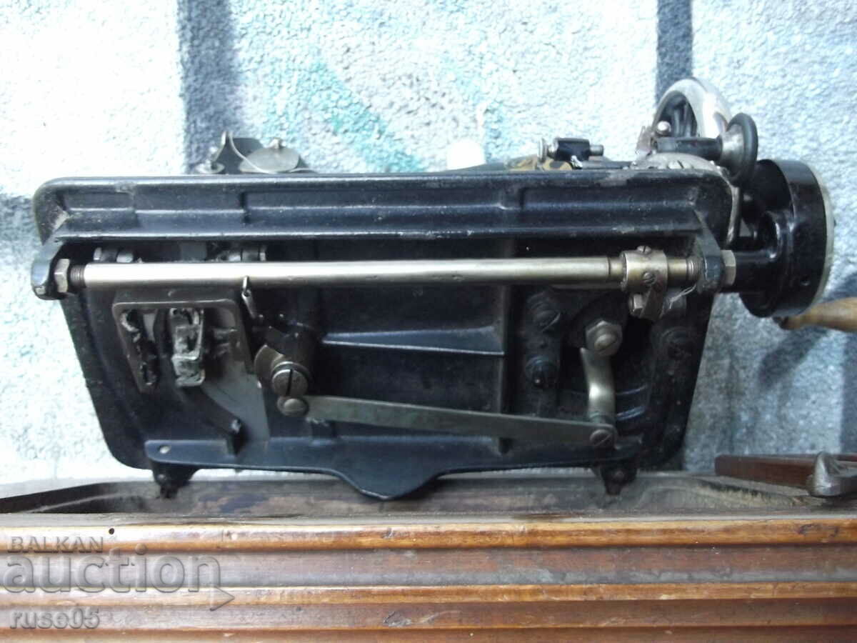 Sewing machine "Britannia" manual old working - 7 Sewing machine "Britannia" manual old working - 7