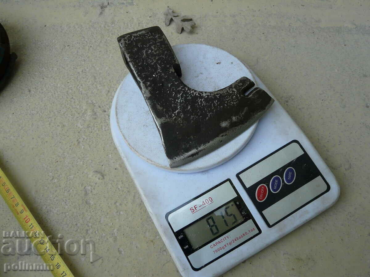 Auction Old Bulgarian engineering hatchet - 481 Auction Old Bulgarian engineering hatchet - 481