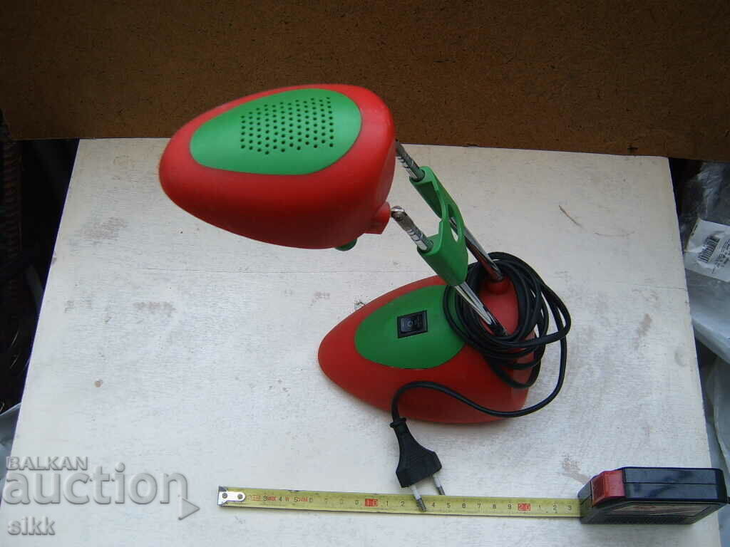 Δημοπρασία Επιτραπέζιο φωτιστικό