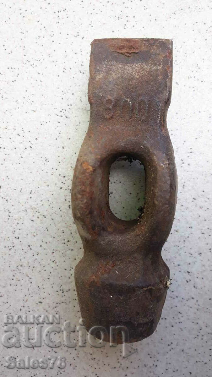 Old mason's hammer 800g. Old mason's hammer 800g.
