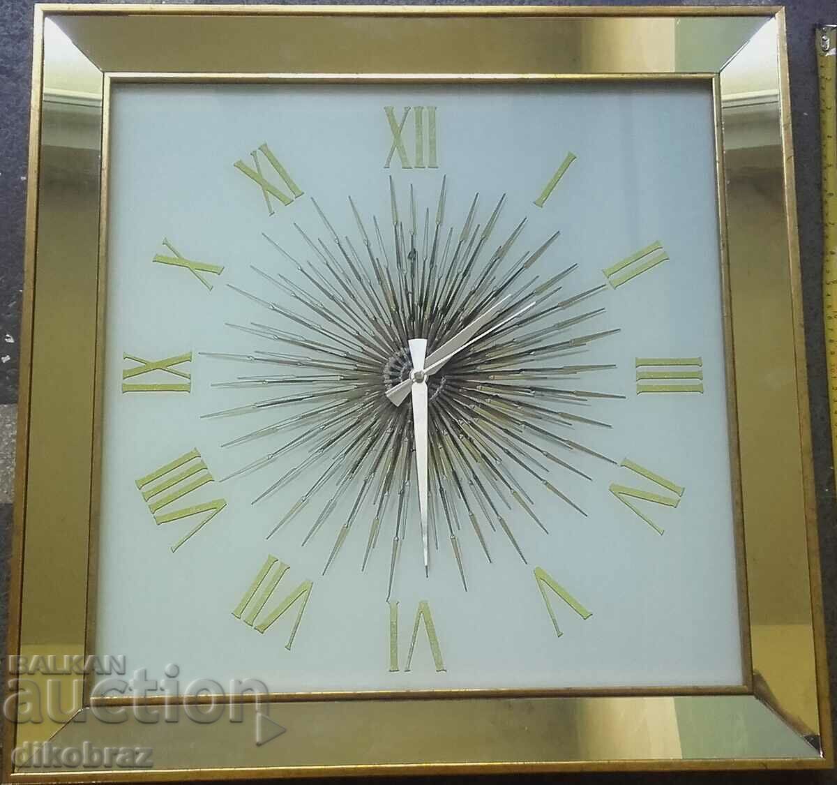 Large stylish wall clock with Roman numerals - 6 Large stylish wall clock with Roman numerals - 6