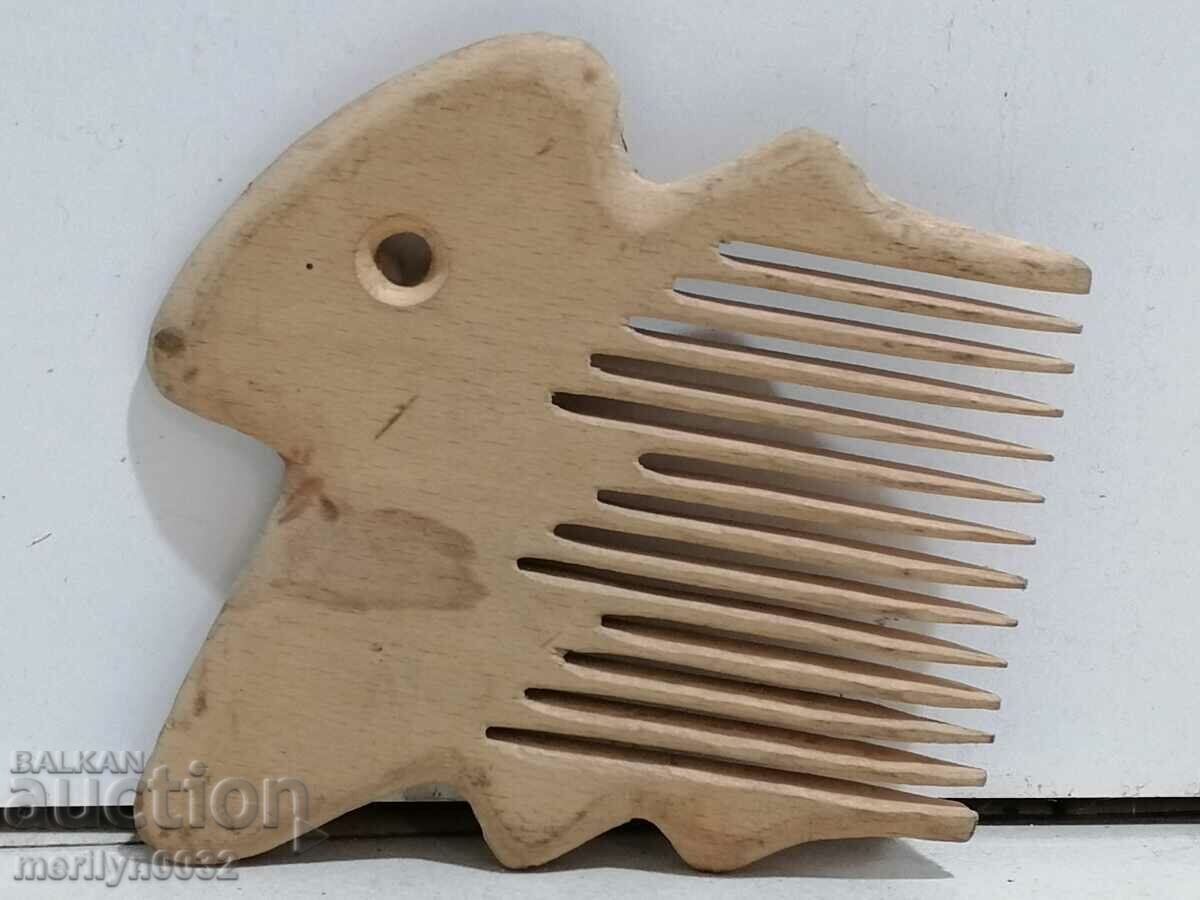 Old wooden comb object made of wood comb wooden - 5 Old wooden comb object made of wood comb wooden - 5