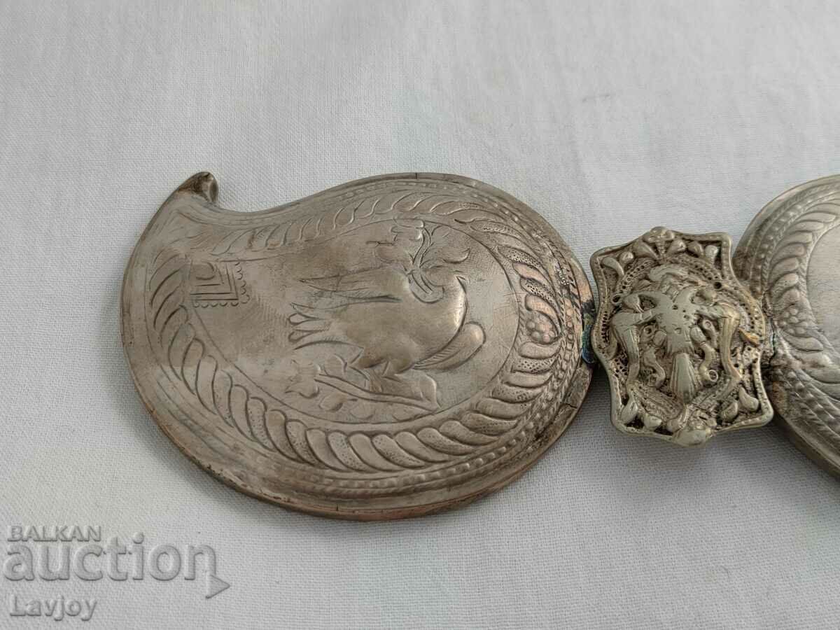 Silver Revival Κοτόπουλα Πάφτας Δικέφαλος Αετός με τιμή 565.00 BGN | € 288.88 Silver Revival Κοτόπουλα Πάφτας Δικέφαλος Αετός με τιμή 565.00 BGN | € 288.88