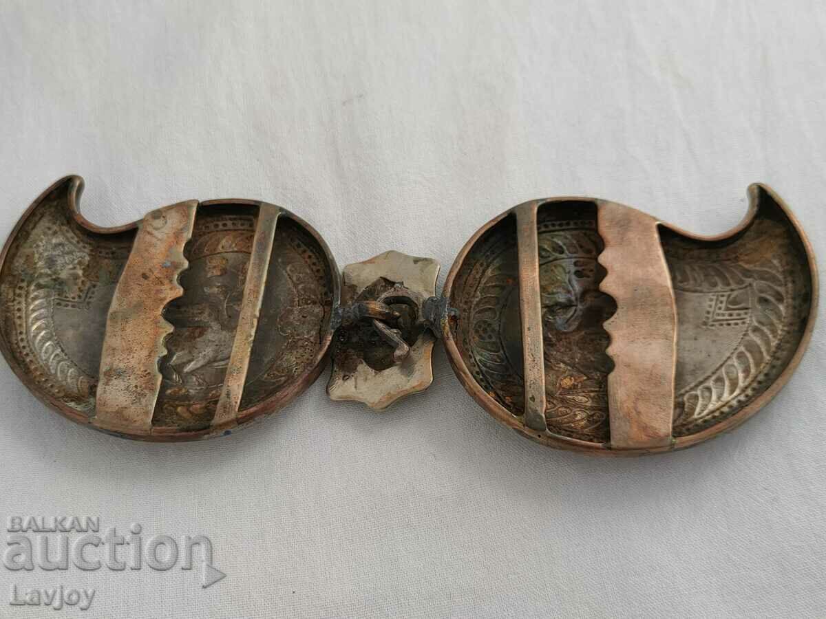 Παράδοση Silver Revival Κοτόπουλα Πάφτας Δικέφαλος Αετός Παράδοση Silver Revival Κοτόπουλα Πάφτας Δικέφαλος Αετός