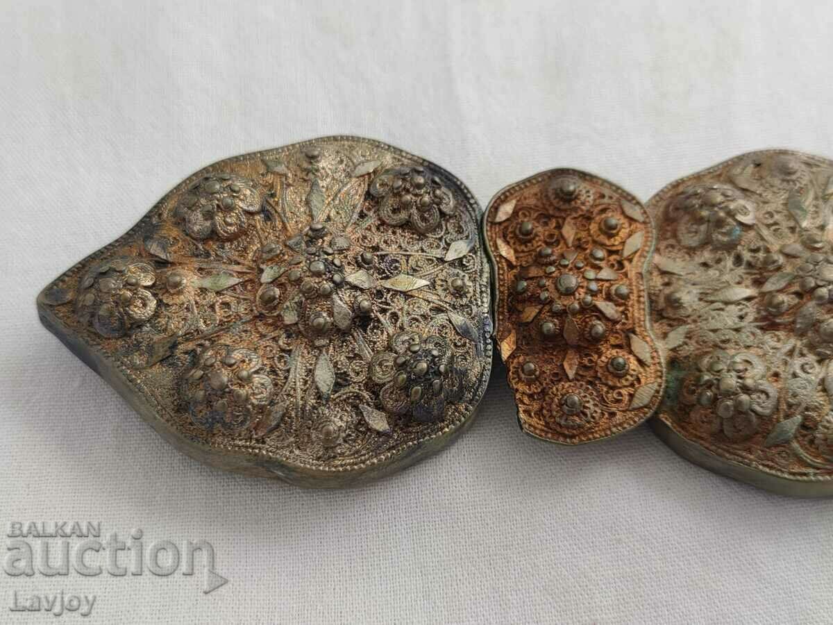 Сребърна автентична пафта позлата*** с цена 385.00 лв. | € 196.85 Сребърна автентична пафта позлата*** с цена 385.00 лв. | € 196.85