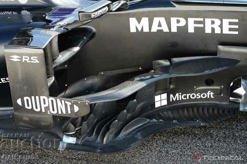 Authentic Renault R.S.20 car part (Formula 1 Renault) with price 1500.00 BGN | € 766.94 Authentic Renault R.S.20 car part (Formula 1 Renault) with price 1500.00 BGN | € 766.94