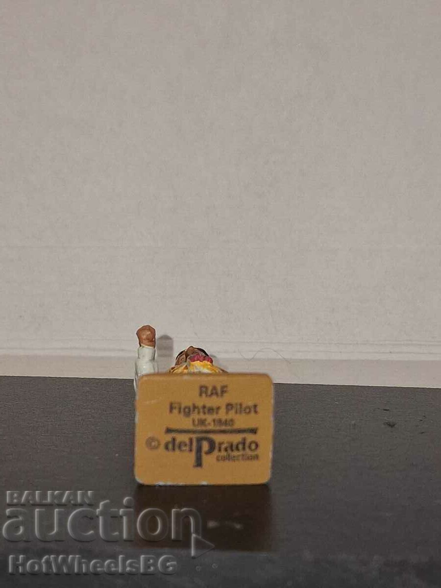 Delivery of Del Prado - Fighter Pilot: UK 1940+ Book Delivery of Del Prado - Fighter Pilot: UK 1940+ Book