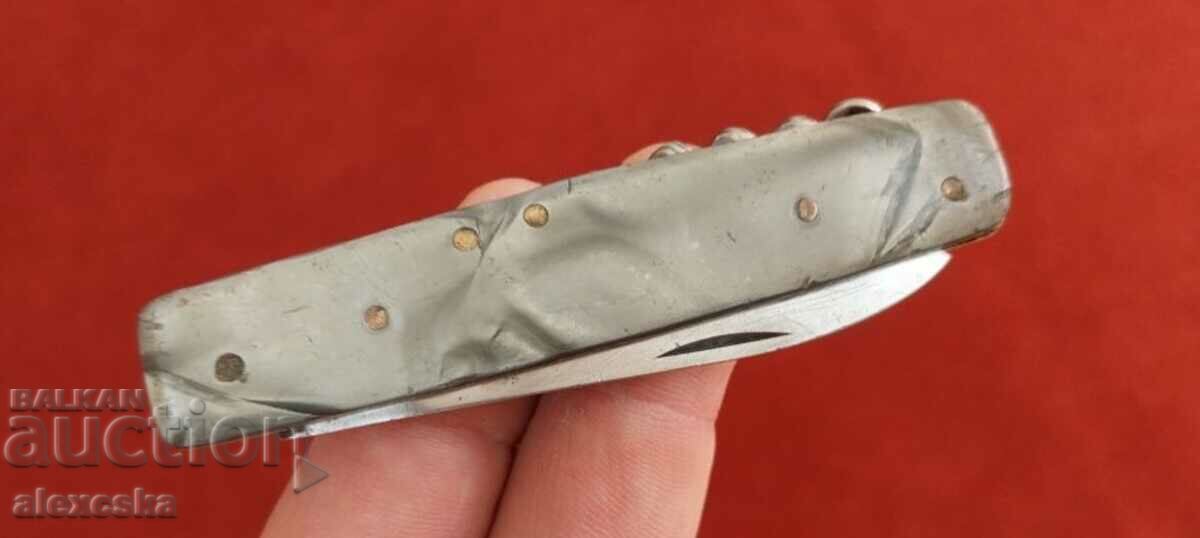 Delivery of Thorn social knife Delivery of Thorn social knife