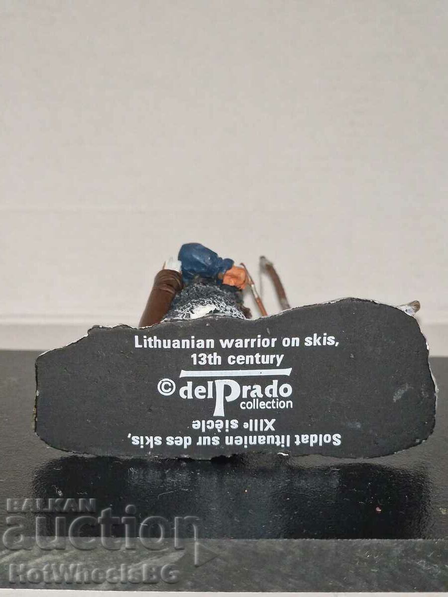 Delivery of Del Prado - Soldier + History Booklet / Lead Soldier