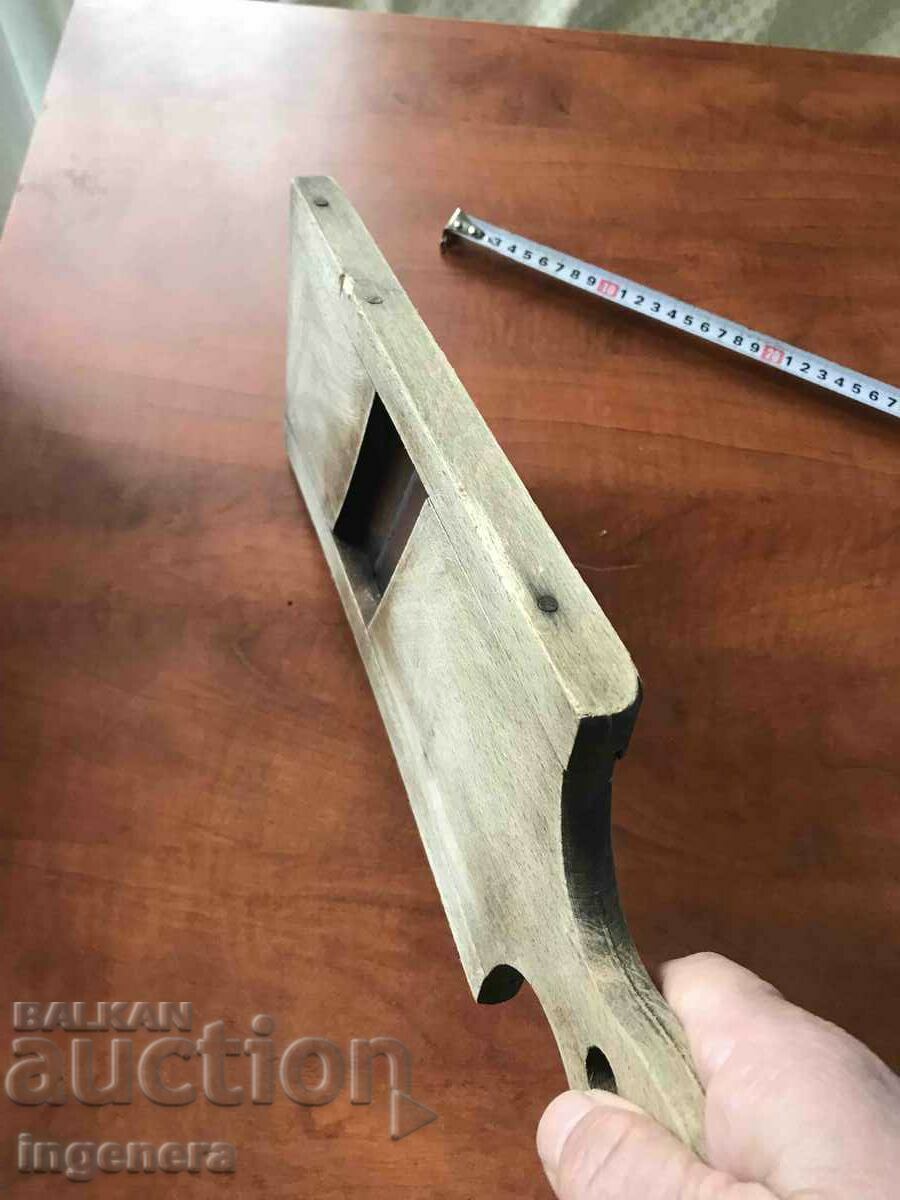 KITCHEN GRATE - 5 KITCHEN GRATE - 5