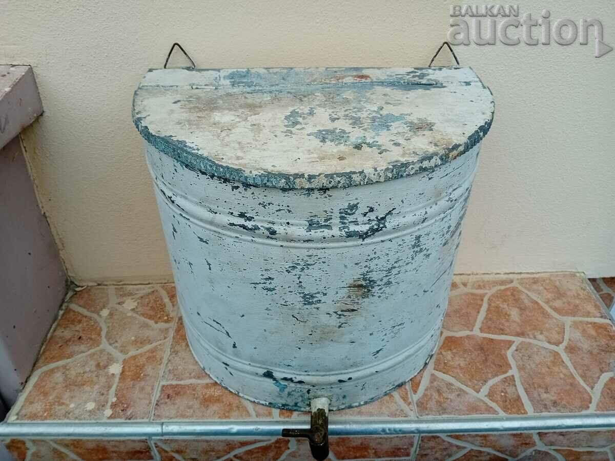 Delivery of Washbasin antique rustic sink with bronze faucet Delivery of Washbasin antique rustic sink with bronze faucet