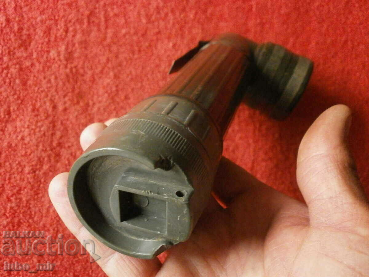 Delivery of OLD MILITARY LANTERN Delivery of OLD MILITARY LANTERN