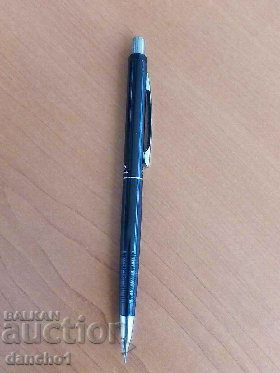 Avt. creion Pentel