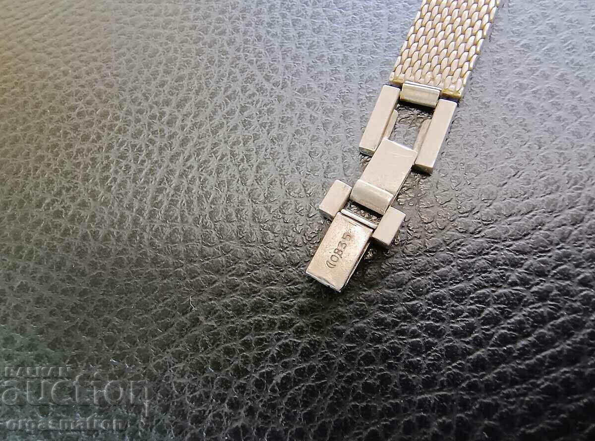 Silver Ladies Mechanical Watch Working - 6 Silver Ladies Mechanical Watch Working - 6