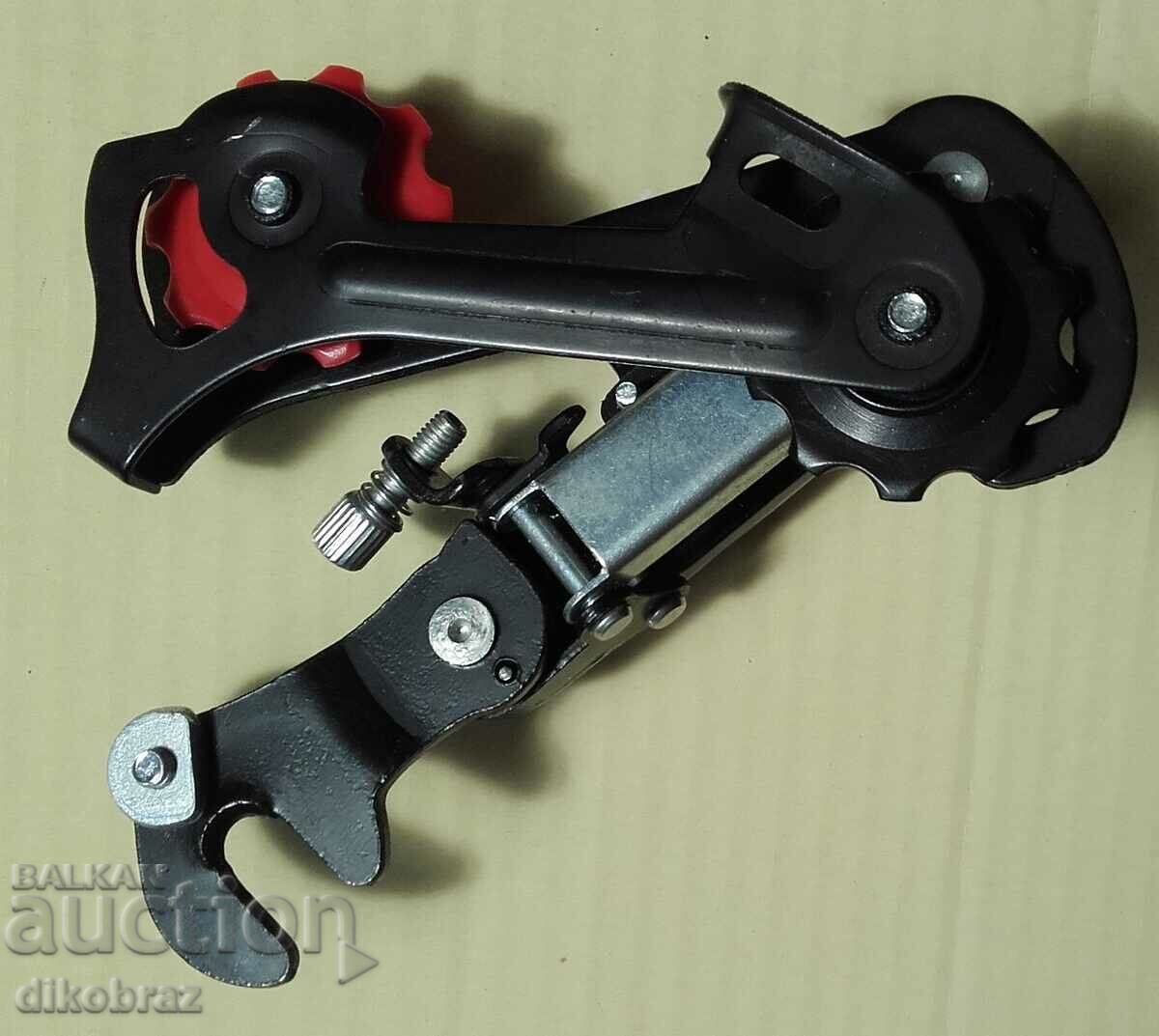 Auction  - Rear derailleur - SAGUAN SIX - new