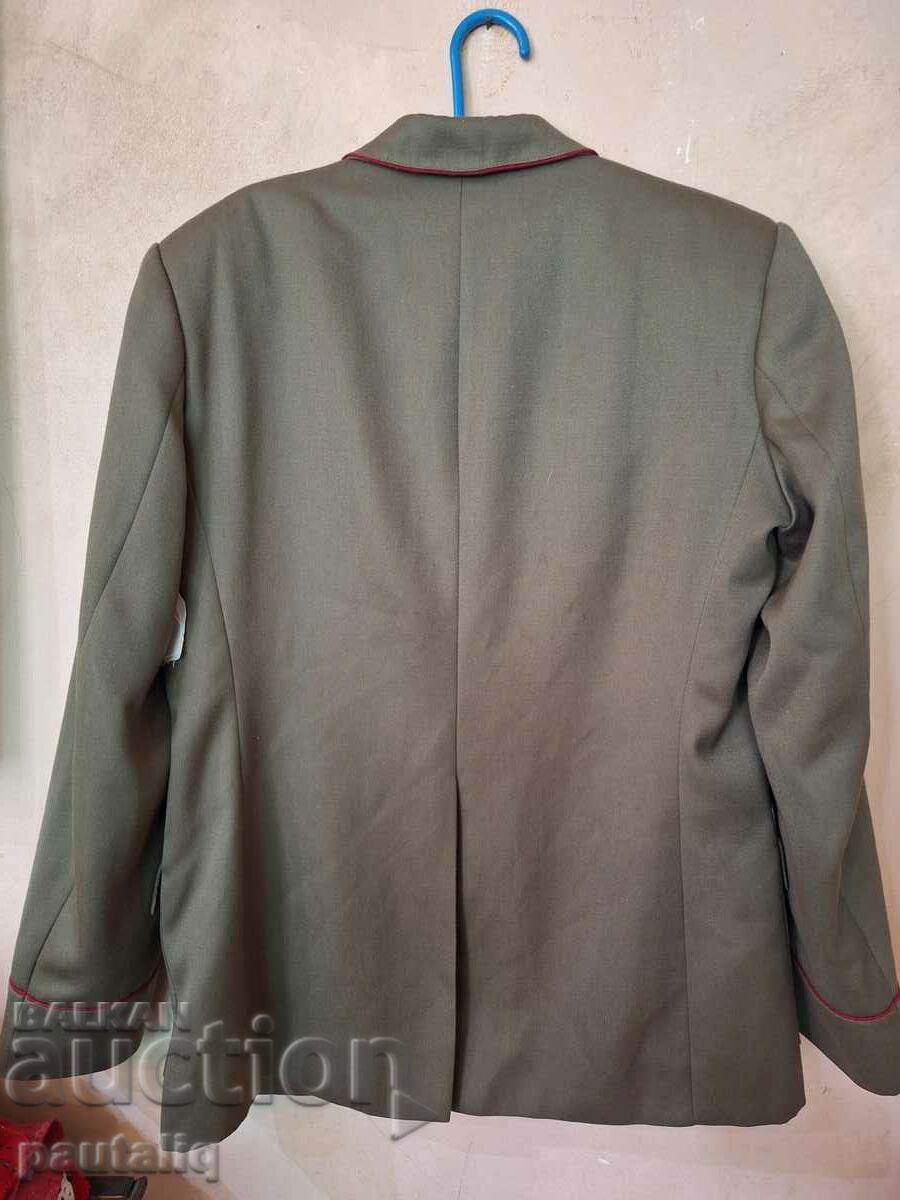 Delivery of MILITARY JACKET UNIFORM Delivery of MILITARY JACKET UNIFORM