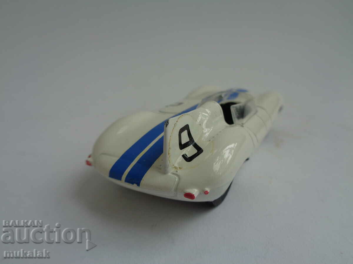 Delivery of 1:43 BRUMM JAGUAR D TUPE CAR MODEL TOY