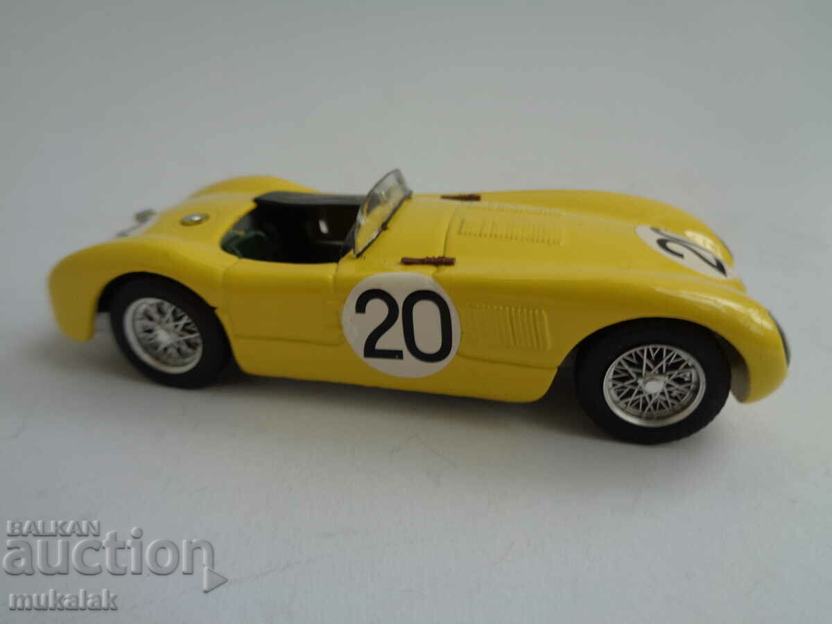 Auction 1:43 BRUMM JAGUAR C TUPE CAR MODEL TOY Auction 1:43 BRUMM JAGUAR C TUPE CAR MODEL TOY