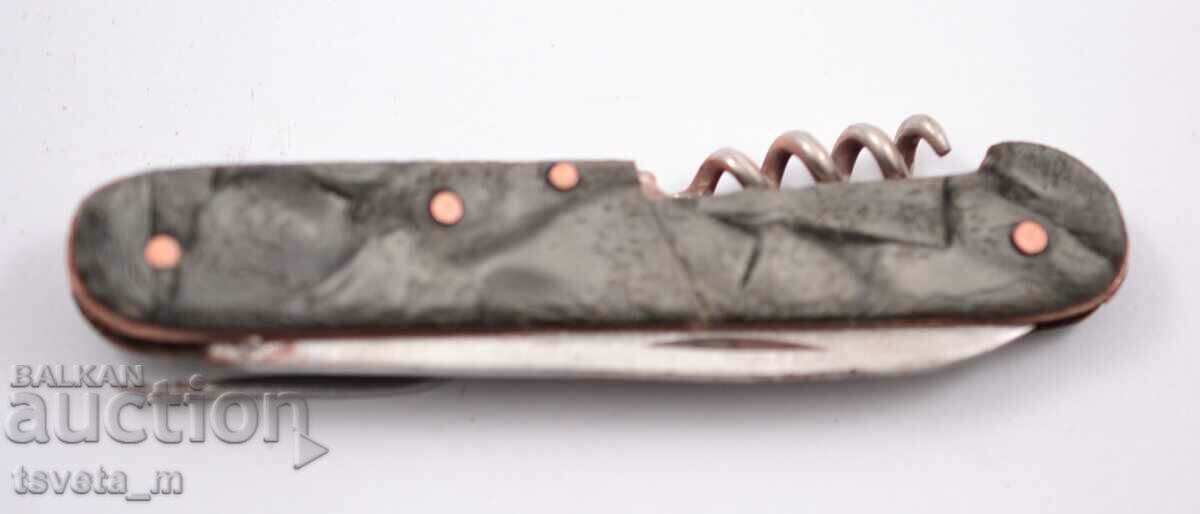 3-tool pocket knife - for repair or parts - 5 3-tool pocket knife - for repair or parts - 5