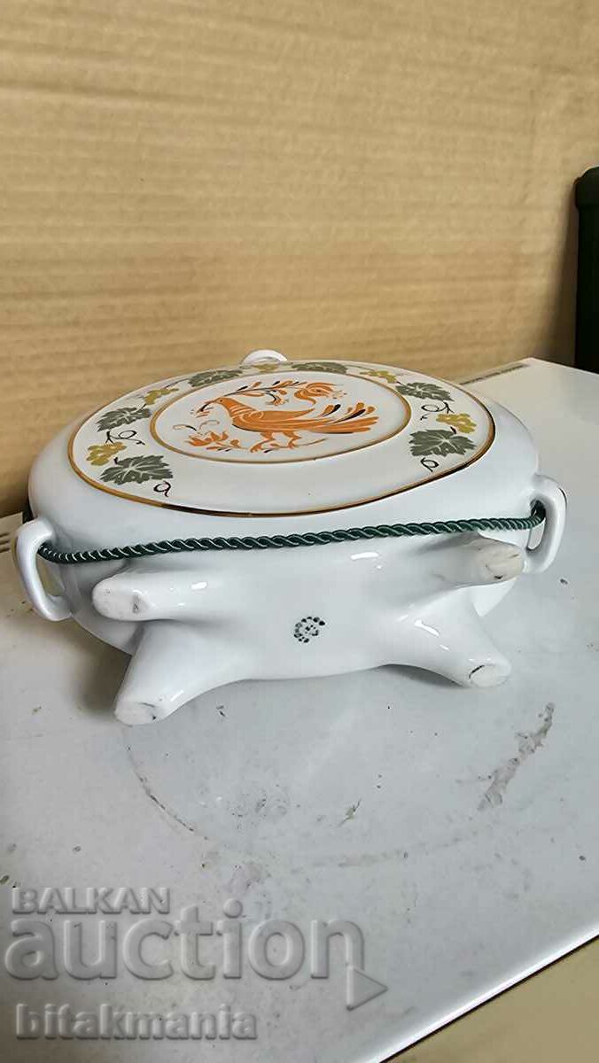 Delivery of Porcelain pitcher Delivery of Porcelain pitcher