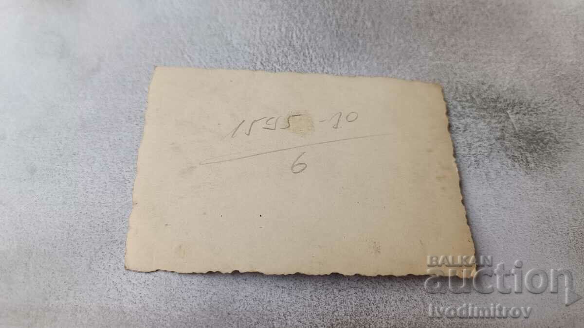 Φωτογραφία Σοφία Δύο γυναίκες σε μια βόλτα με τιμή 2.65 BGN | € 1.35 Φωτογραφία Σοφία Δύο γυναίκες σε μια βόλτα με τιμή 2.65 BGN | € 1.35