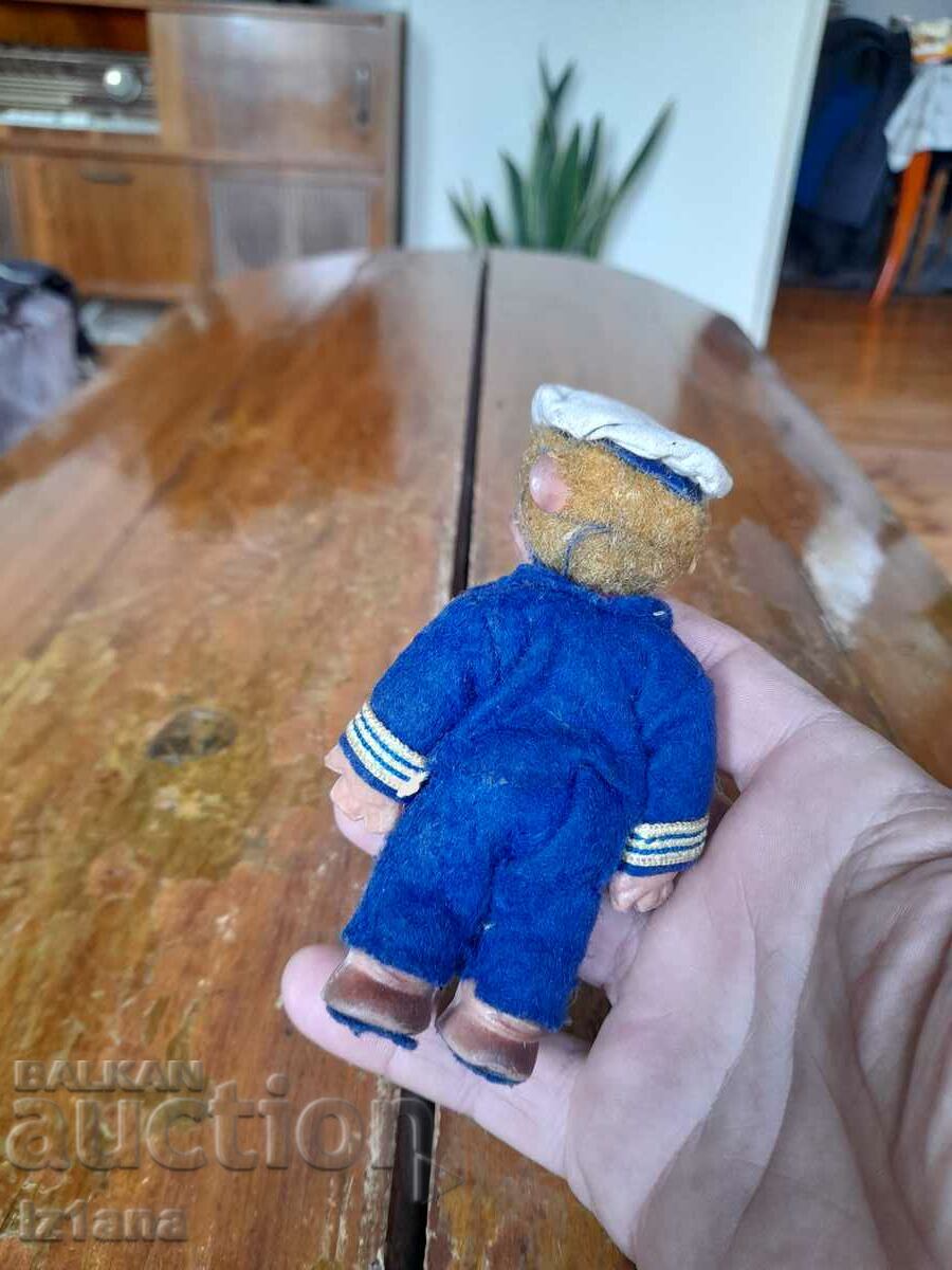 Auction Old toy hedgehog Auction Old toy hedgehog