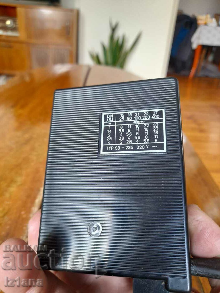 Mechanika camera flash - 7 Mechanika camera flash - 7