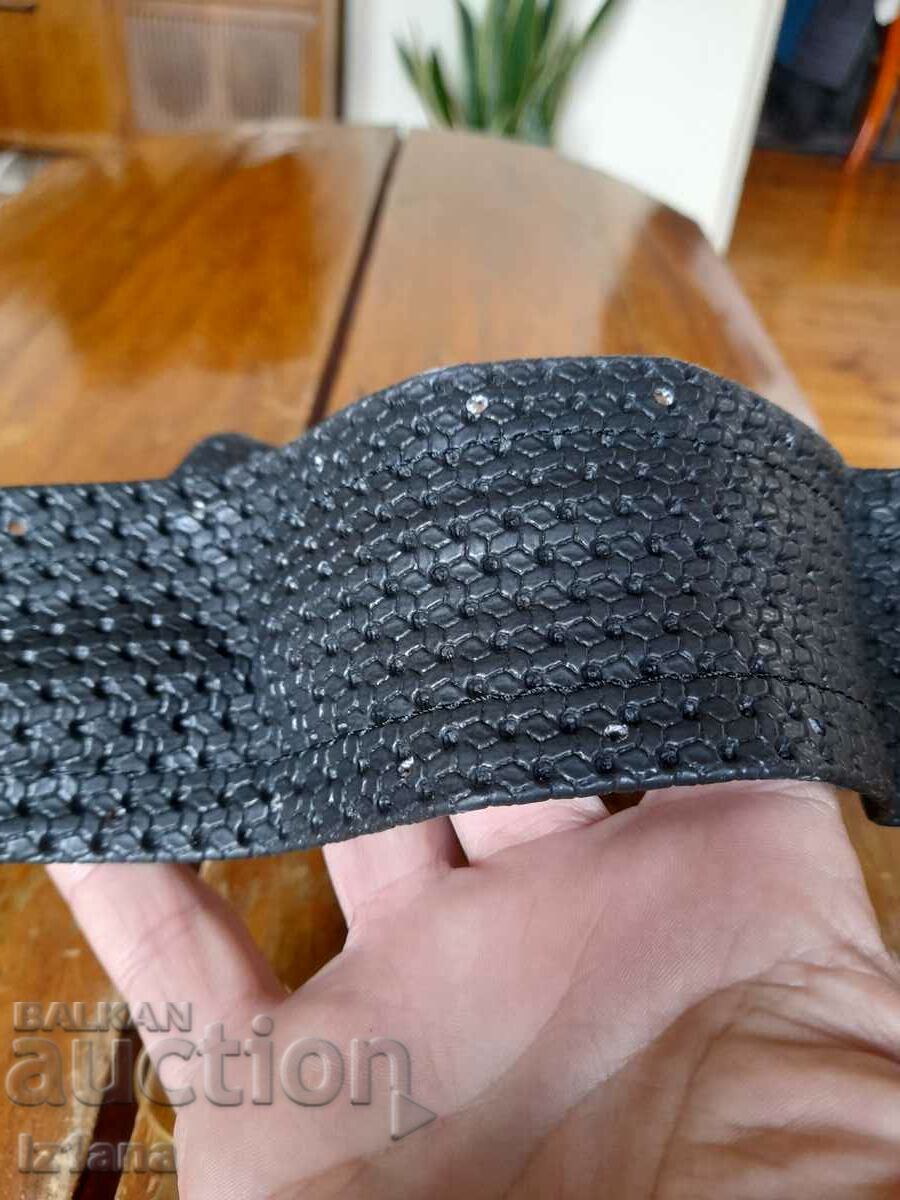 Old steering wheel cover - 5 Old steering wheel cover - 5