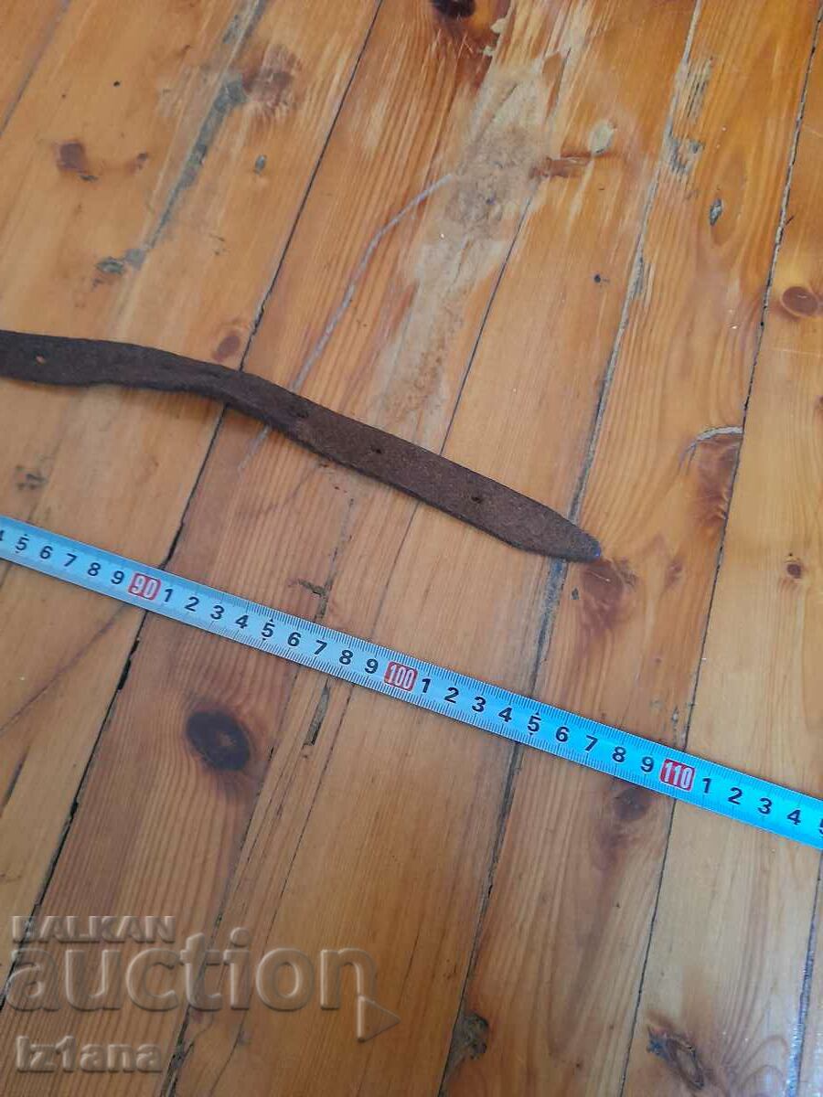 Curea veche din piele - 5 Curea veche din piele - 5