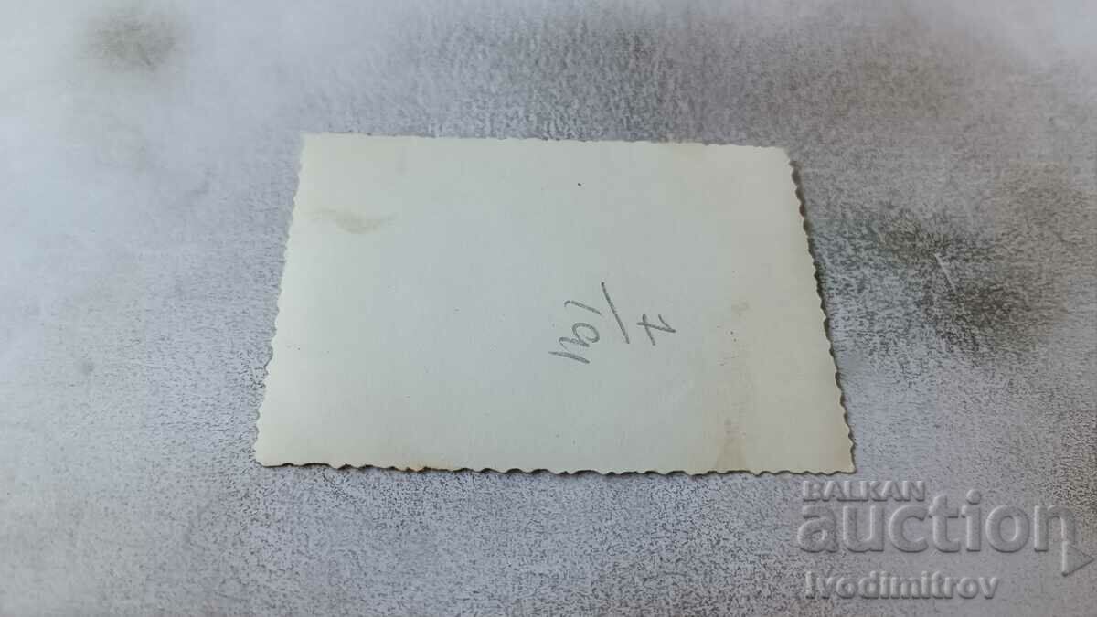 Photo Sofia Two young girls on Tsar Osvoboditel Blvd with price 1.85 BGN | € 0.95 Photo Sofia Two young girls on Tsar Osvoboditel Blvd with price 1.85 BGN | € 0.95