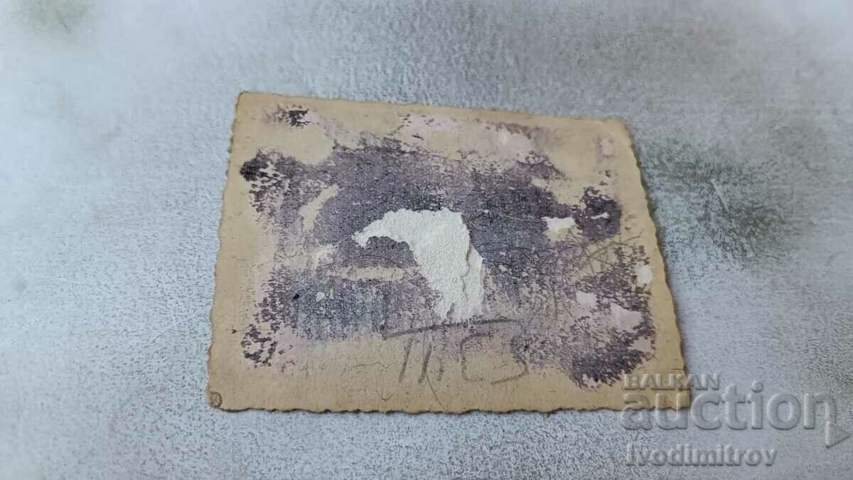 Photo Sofia Man and woman on a walk with price 2.45 BGN | € 1.25 Photo Sofia Man and woman on a walk with price 2.45 BGN | € 1.25