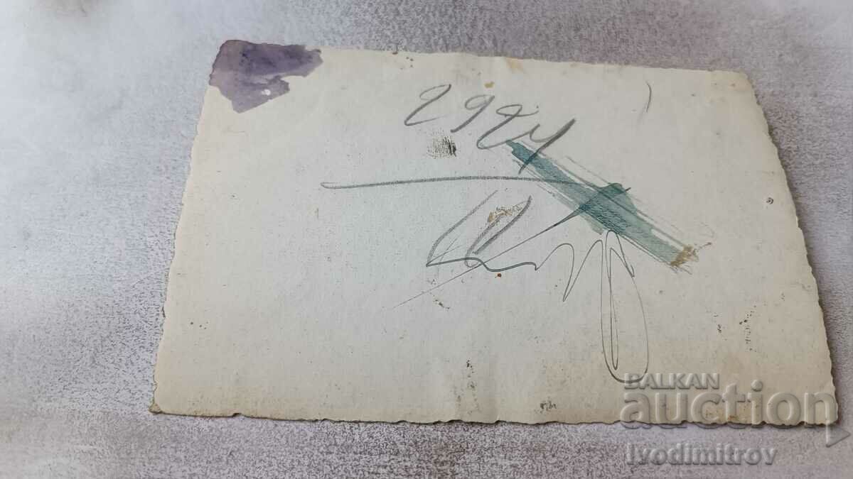 Снимка София Мъж и жена на разходка през зимата с цена 2.65 лв. | € 1.35 Снимка София Мъж и жена на разходка през зимата с цена 2.65 лв. | € 1.35