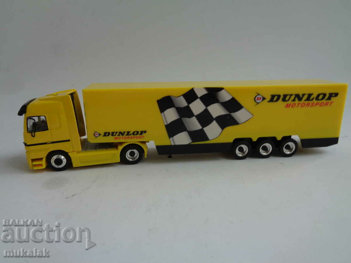 Delivery of 1:87 H0 SCHUCO MERCEDES ACTROS TRUCK TRUCK TROLLEY MODEL
