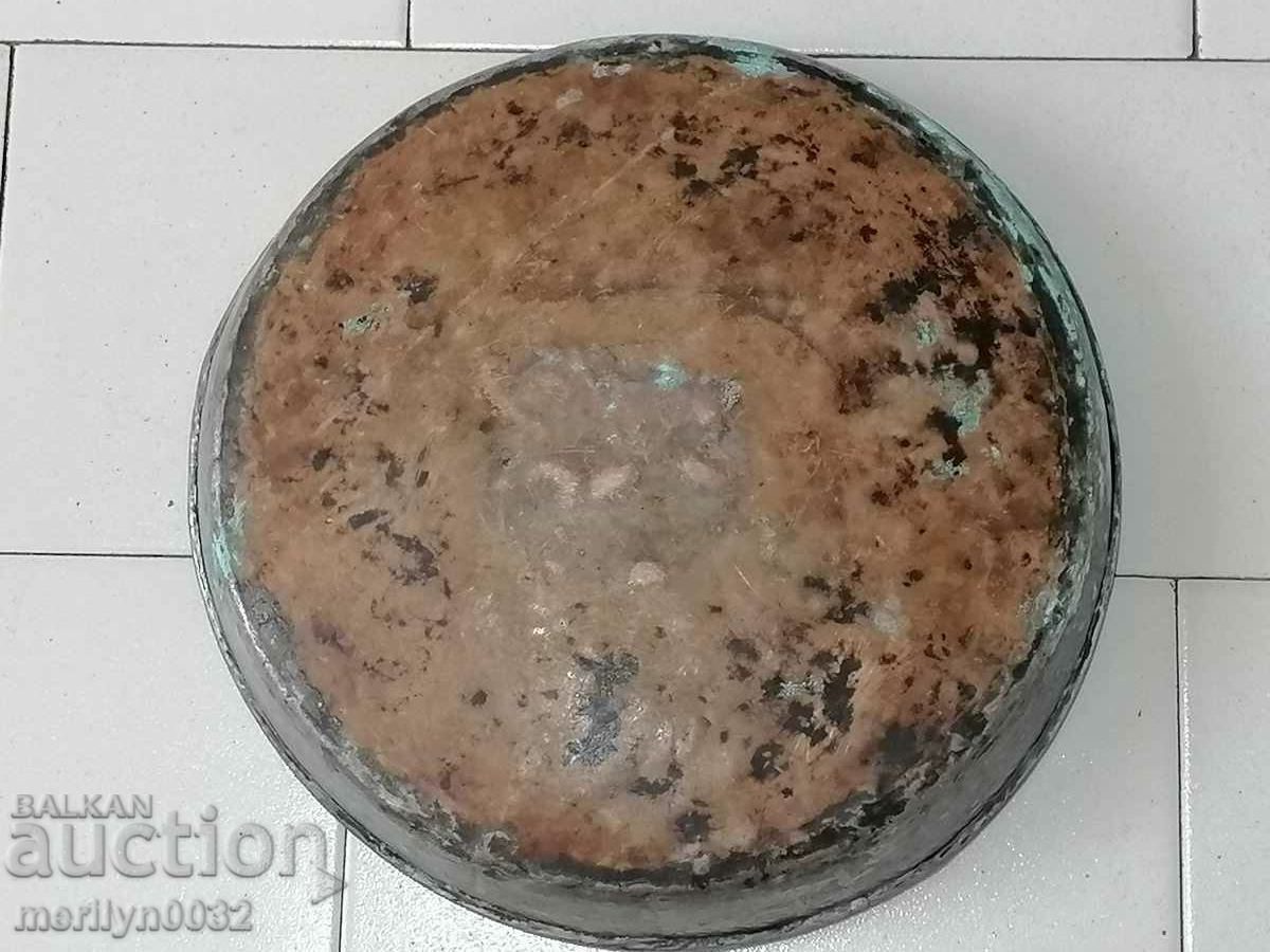 Auction Tinned tray, household dish, copper, blue Auction Tinned tray, household dish, copper, blue