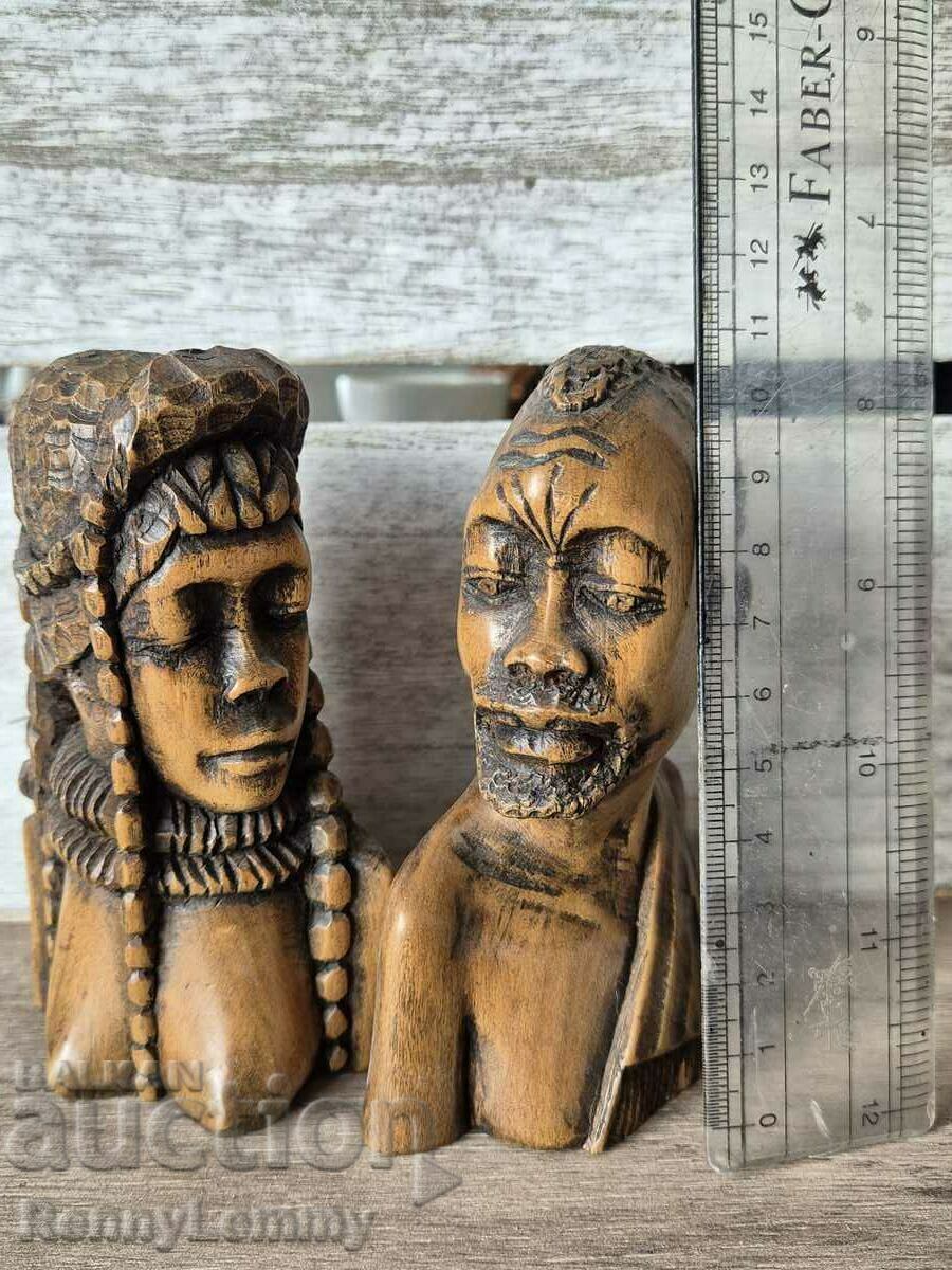 A pair of rare African figures, wood with price 35.00 BGN | € 17.90