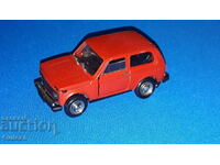 Soc rusesc LADA NIVA A20 VAZ 2121 1/43 Fabricat in URSS URSS