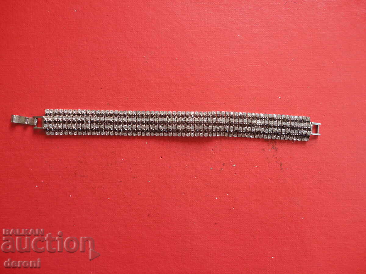A great bracelet with stones with price 15.00 BGN | € 7.67 A great bracelet with stones with price 15.00 BGN | € 7.67