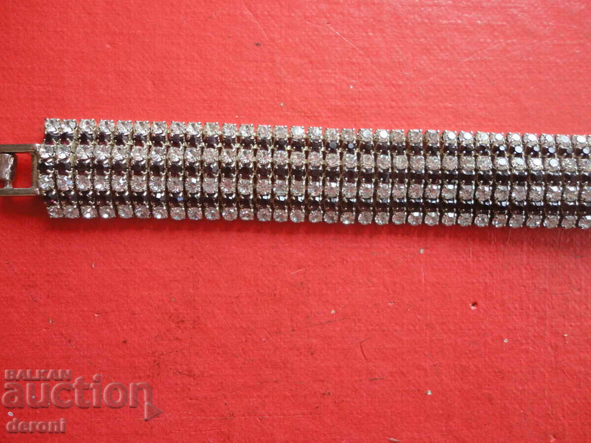 Auction A great bracelet with stones Auction A great bracelet with stones