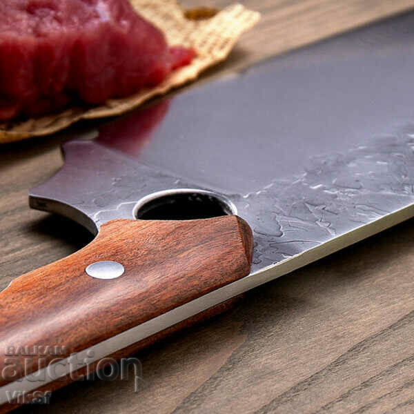 Butcher's cleaver CUTLER - 516 GR, 155x310/case with price 51.50 BGN | € 26.33 Butcher's cleaver CUTLER - 516 GR, 155x310/case with price 51.50 BGN | € 26.33