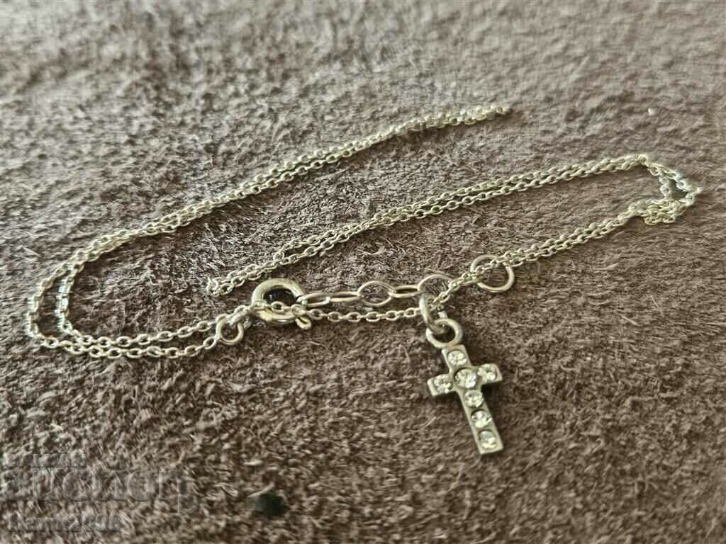 Licitație Cruce de argint cu cristale Colier unic de designer