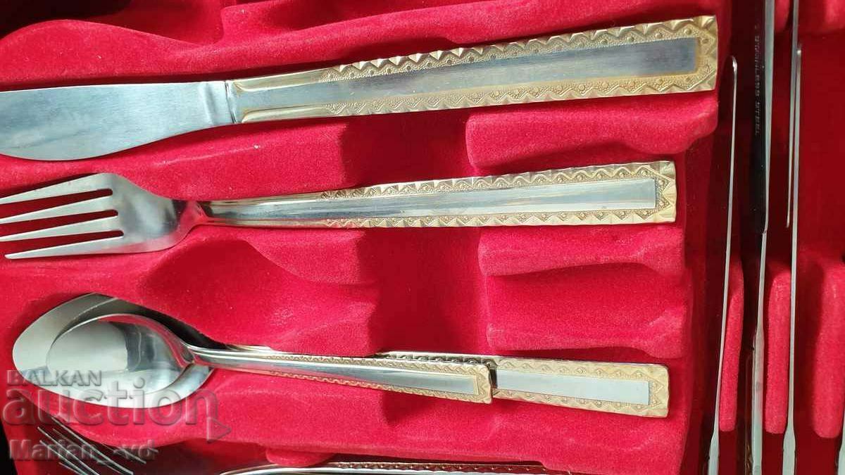 Σετ μαχαιροπήρουνων PRINCESS GOLD σε βαλίτσα - 7