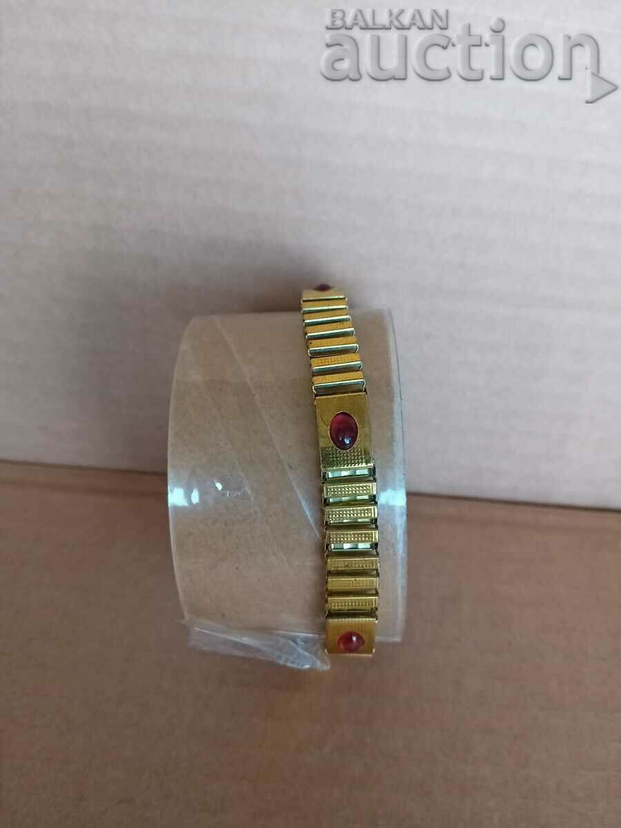 Delivery of antique magnetic bracelet retro vintage