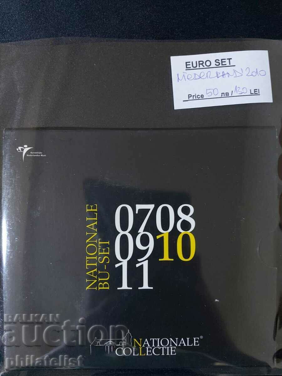 Auction Netherlands 2010 - Complete Bank Euro Set + Medal Auction Netherlands 2010 - Complete Bank Euro Set + Medal