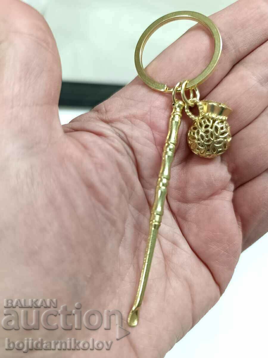 Auction EAR CLEANING SPOON 39. Keychain or souvenir Auction EAR CLEANING SPOON 39. Keychain or souvenir